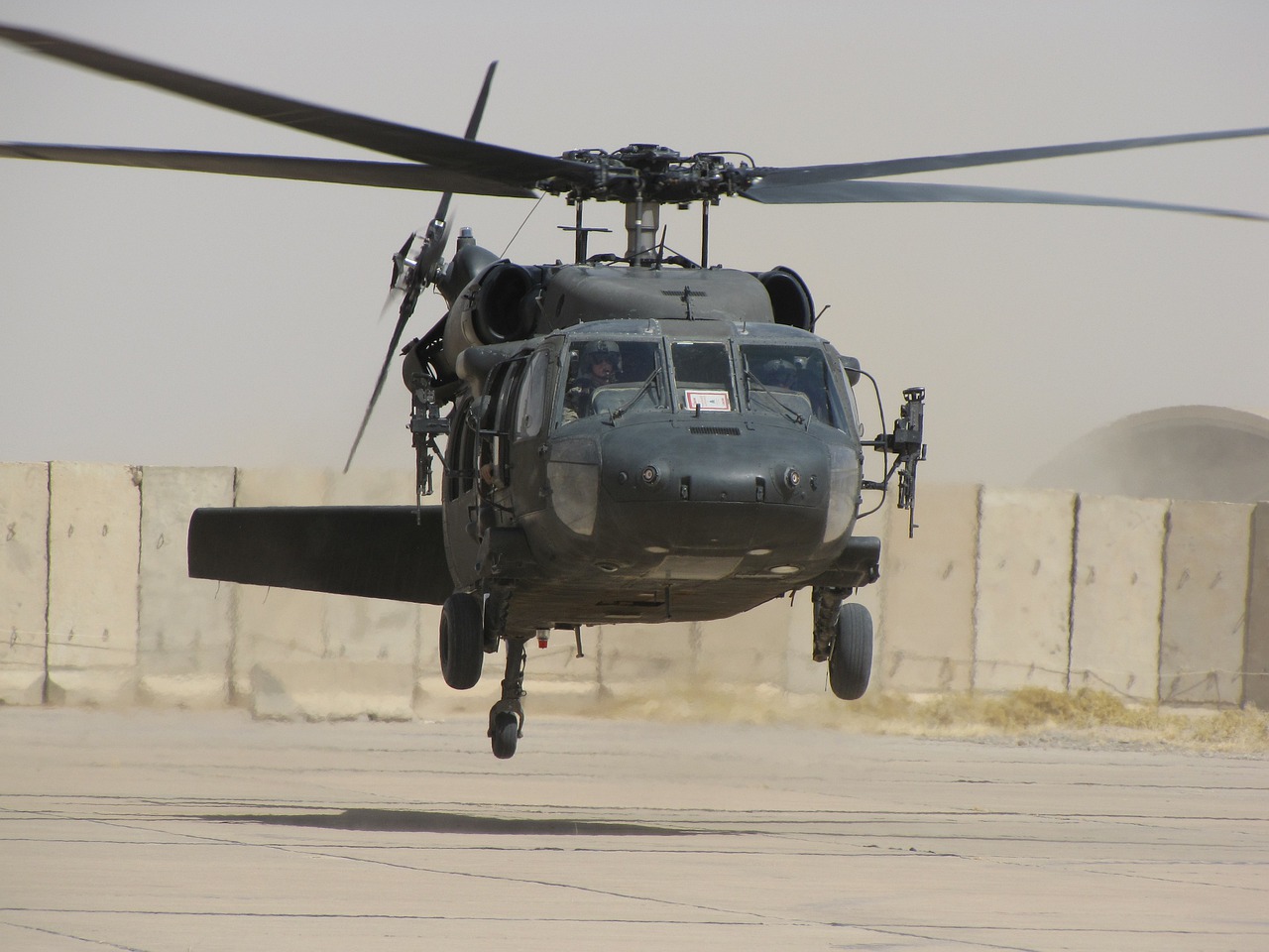 helicopter, iraq, blackhawk-773093.jpg